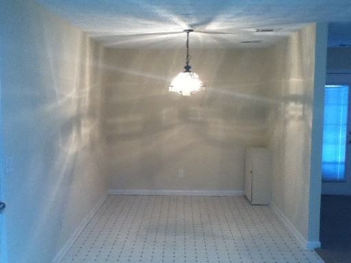 11011 Highridge Ct - Photo 2 of 15