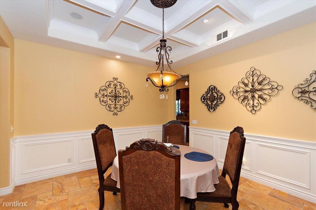 39588 Picasso Ct - Photo 3 of 10