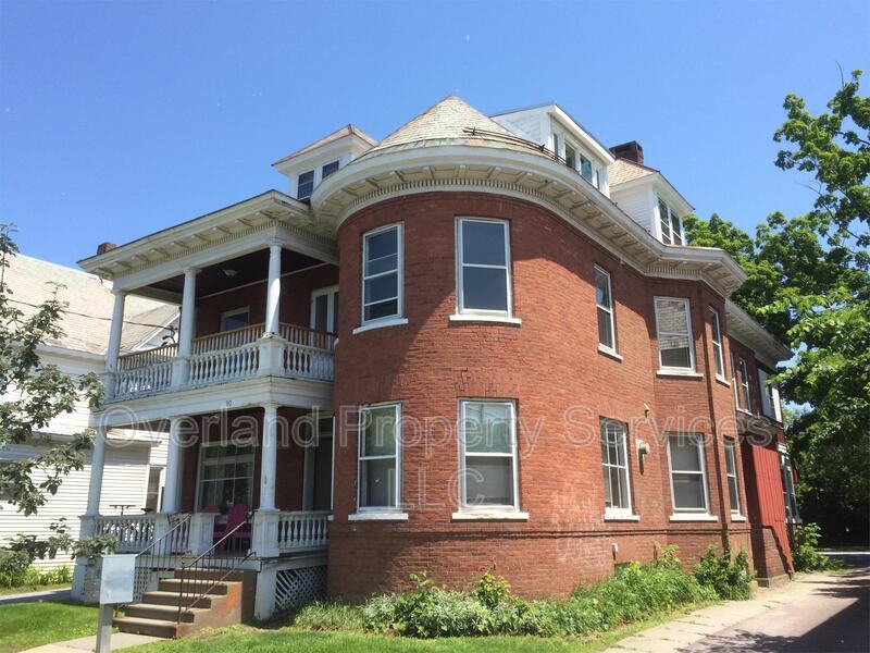 90 N Winooski Ave - Photo 5 of 5