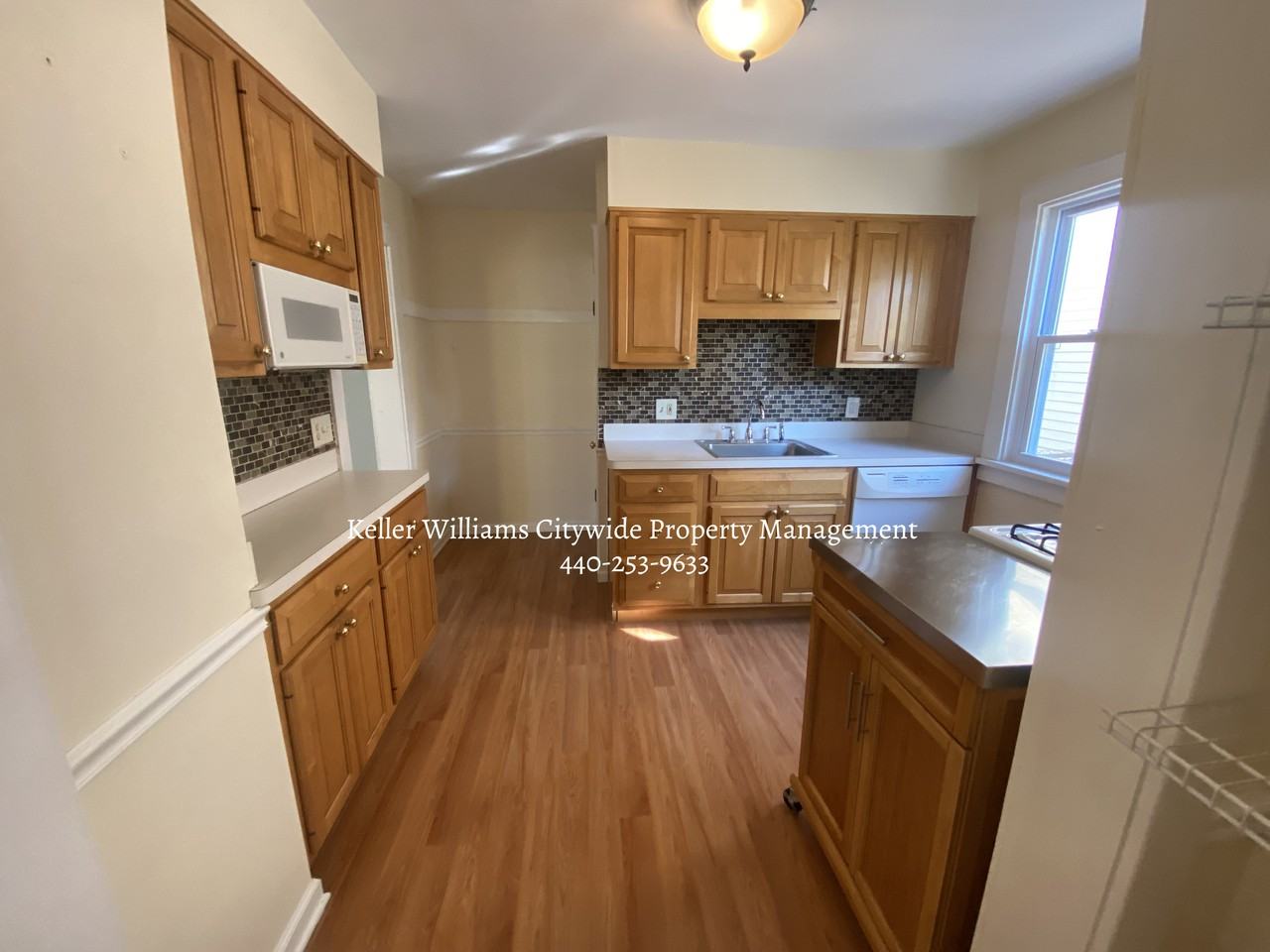 2182 Carabel Ave - Photo 5 of 23