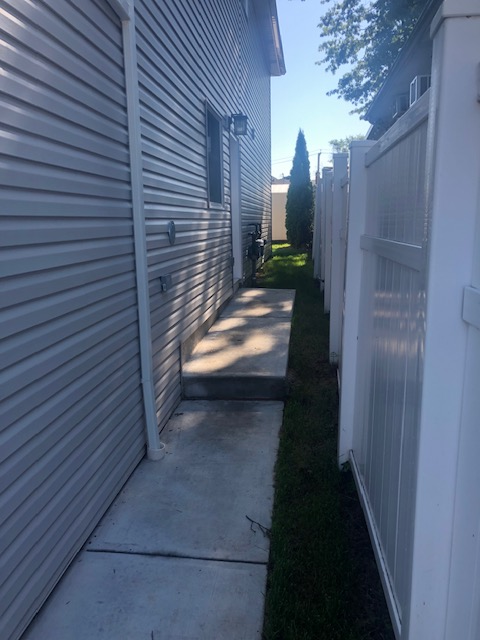 5 Wirt Ave #1 - Photo 2 of 10