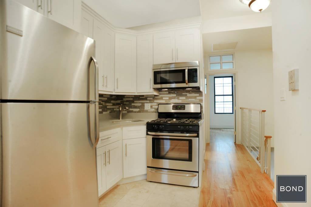 342 McGuinness Blvd #1 - Photo 2 of 5