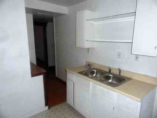 2327 Park Ave - Photo 2 of 21