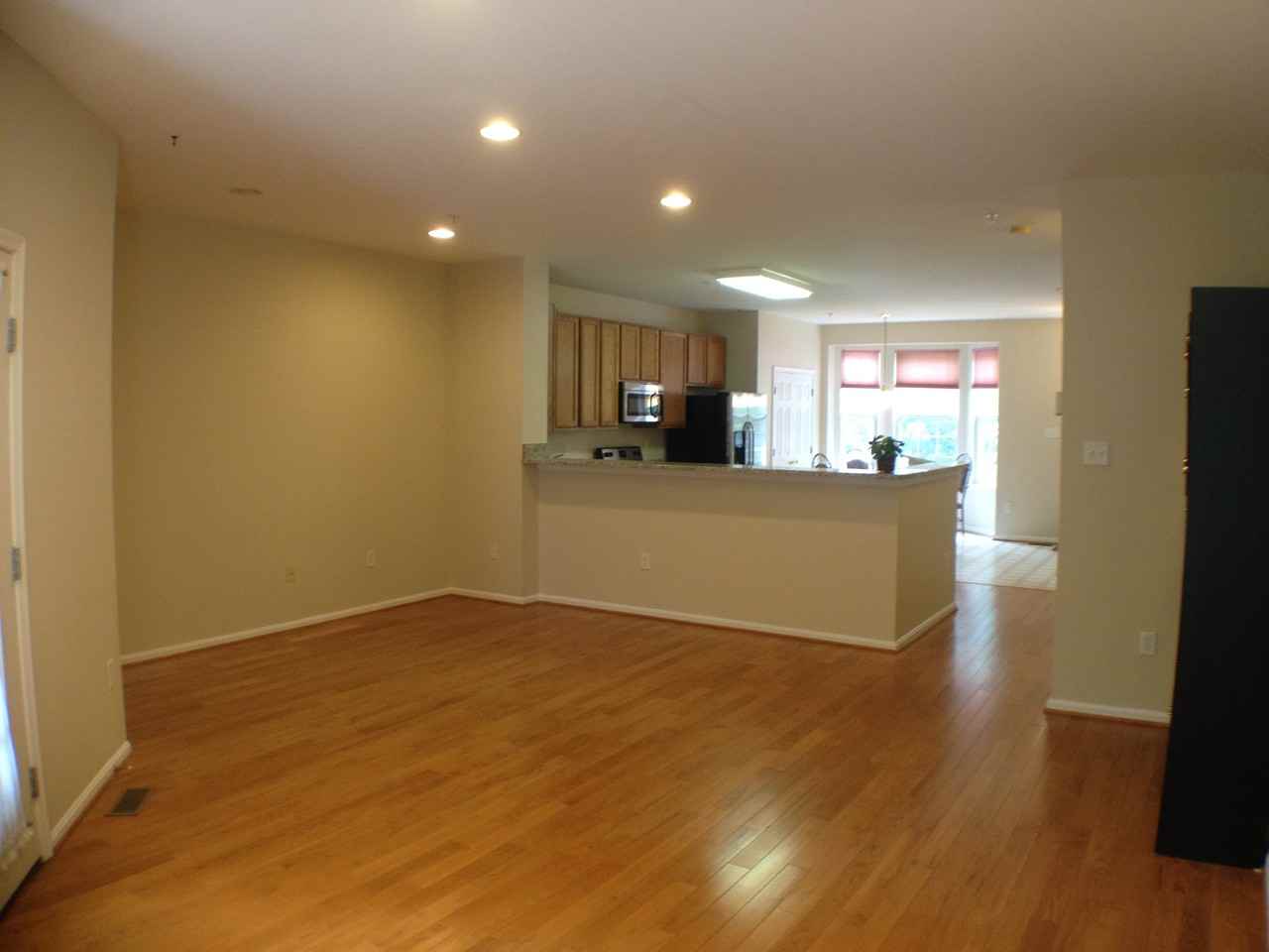 6120 White Marble Ct - Photo 3 of 12