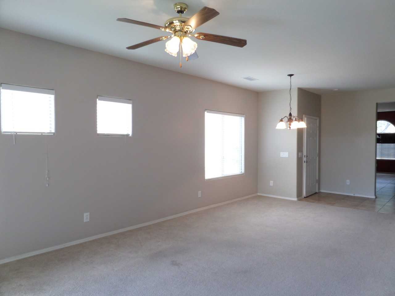 20567 N 261st Ave - Photo 2 of 16