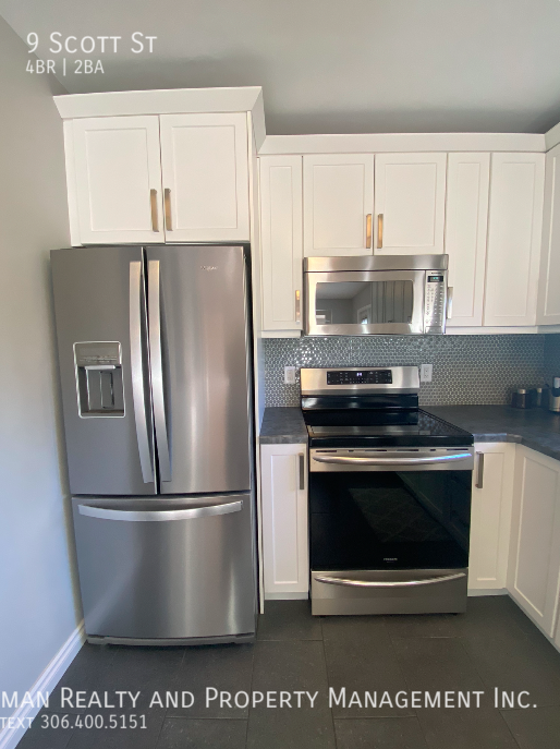 9 Scott St - Photo 3 of 45