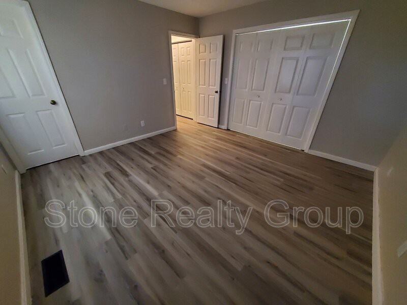 3365 E Margaret Dr - Photo 4 of 10