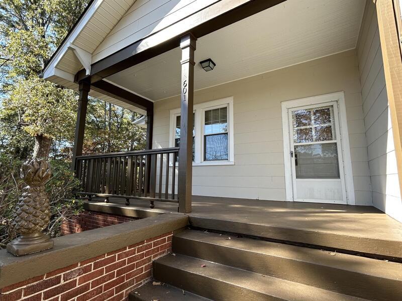 601 Williams Street - Photo 3 of 16