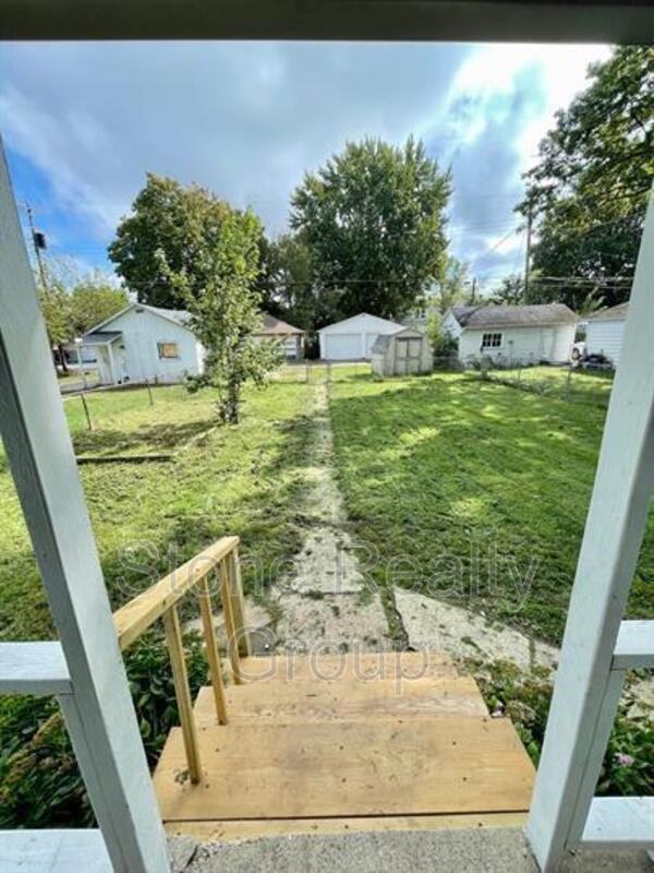 2509 N 12th St - Photo 6 of 7