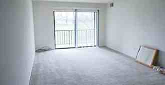 525 N Quentin Rd #402 - Photo 1 of 1