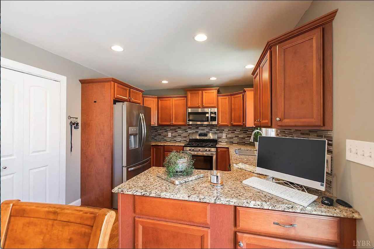 2221 Taylor Farm - Photo 4 of 9