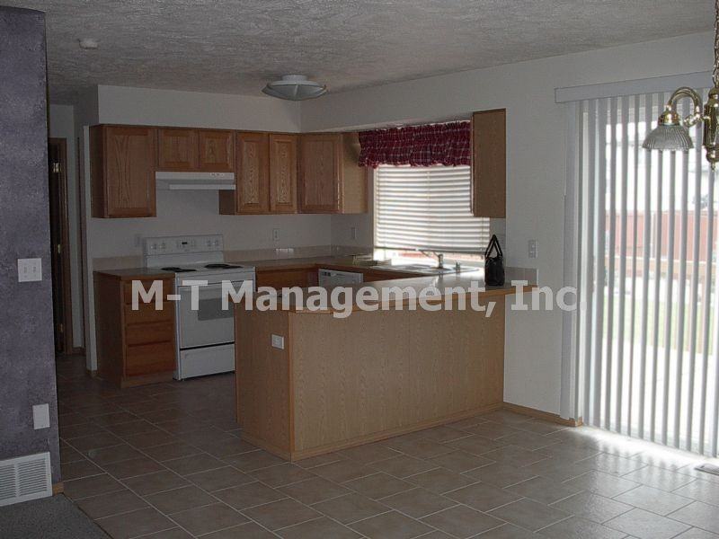 1321 N Eagle Rd - Photo 3 of 3