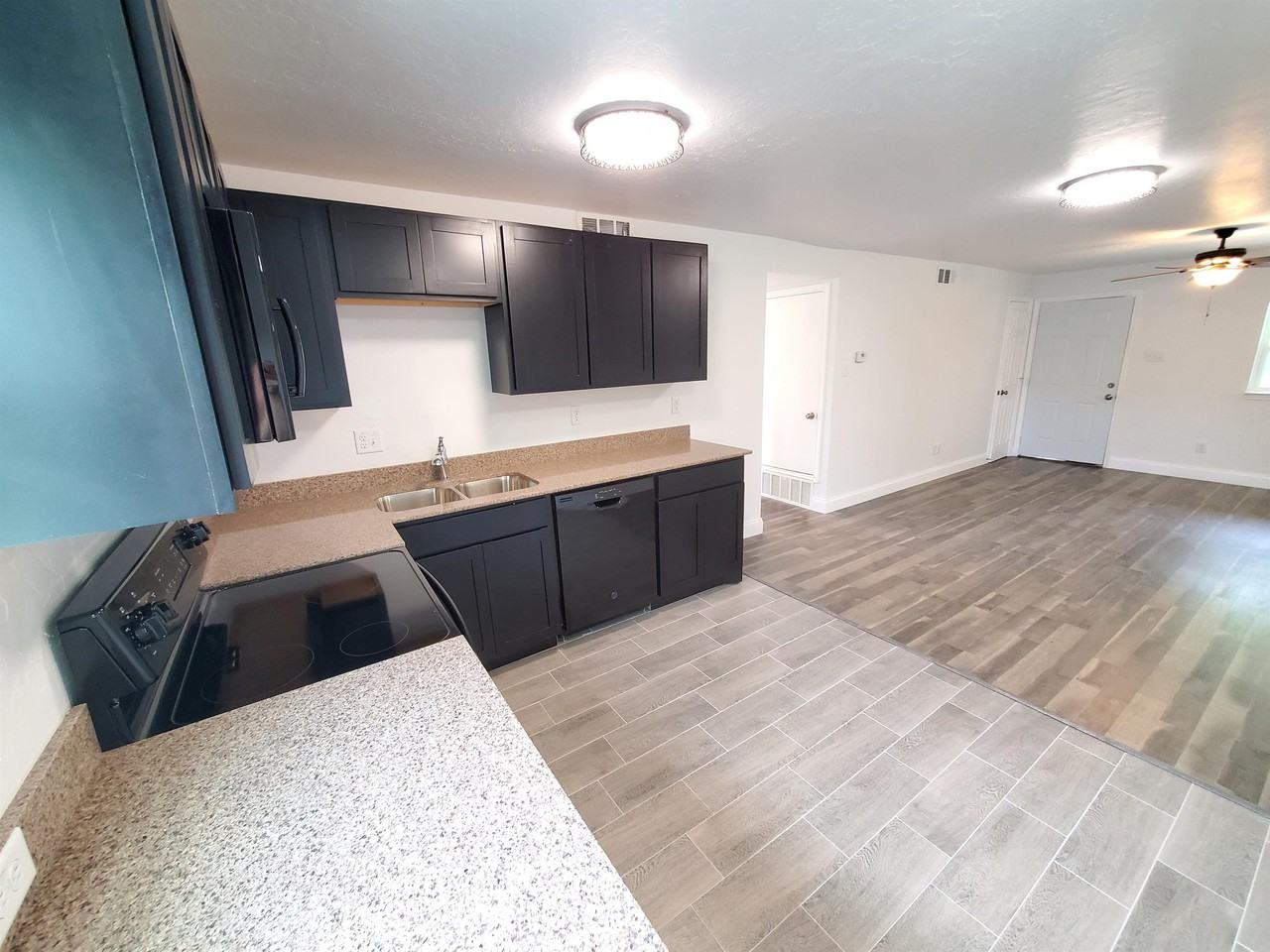 Wesley Street 2004Apt 5 #5 - Photo 5 of 11