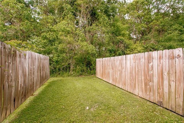 14549 Honeysuckle St - Photo 3 of 19