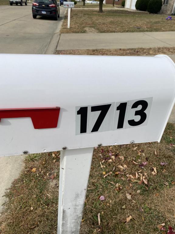 1713 Truman Dr - Photo 3 of 27