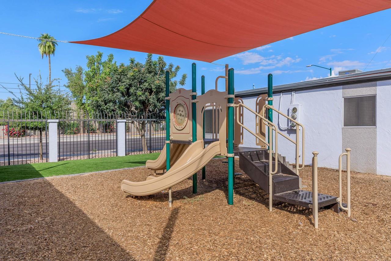 Station 19 Apartments - Photo 6 of 40
