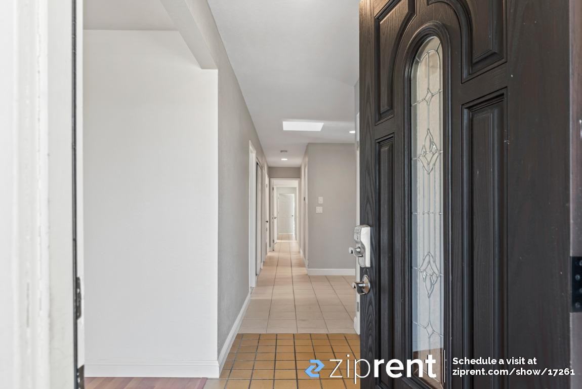 36857 Walnut St - Photo 3 of 33