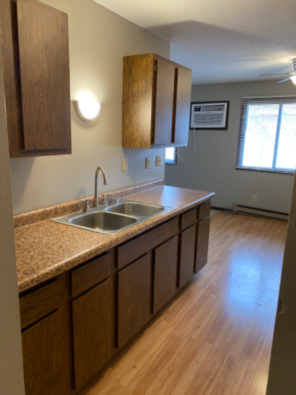 501 W 8th Ave #8