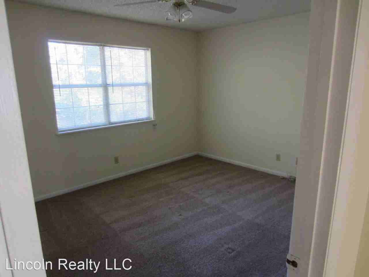 4 Wooddale Drive - Photo 2 of 7