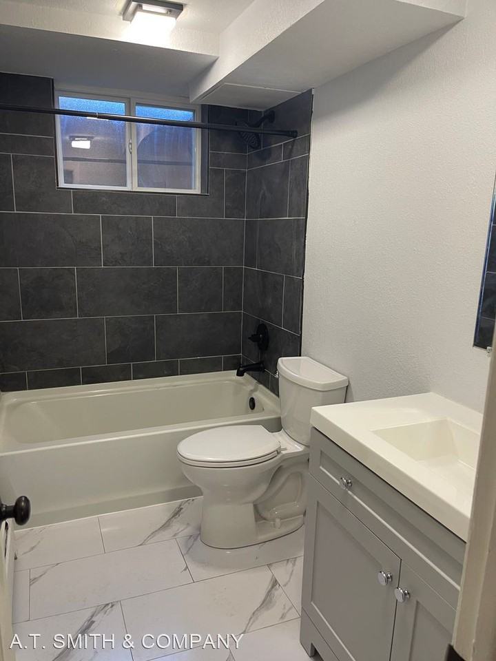 1640 Carr Street - Photo 3 of 9