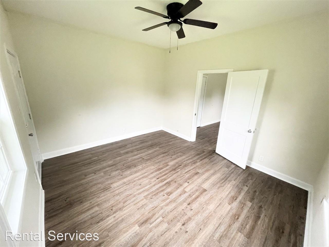 1947 - 1949 8th Street - Photo 2 of 5