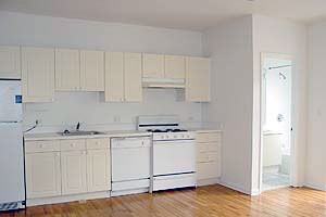 917 West Dakin - Photo 2 of 11