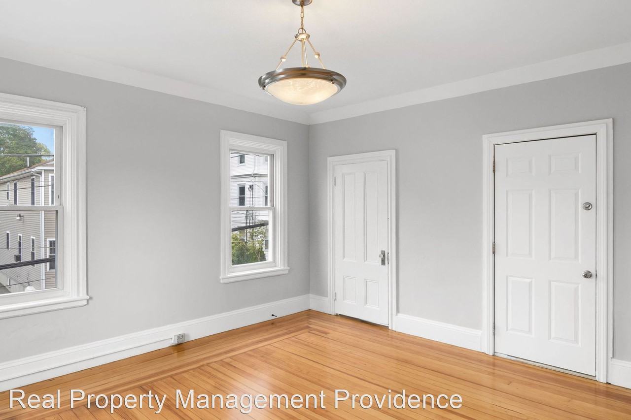 72 Courtland Street - Photo 2 of 7