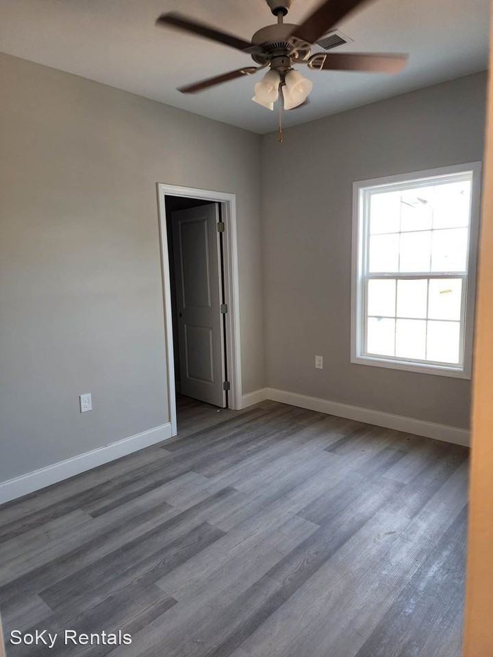 2220 Hickory St - Photo 2 of 8