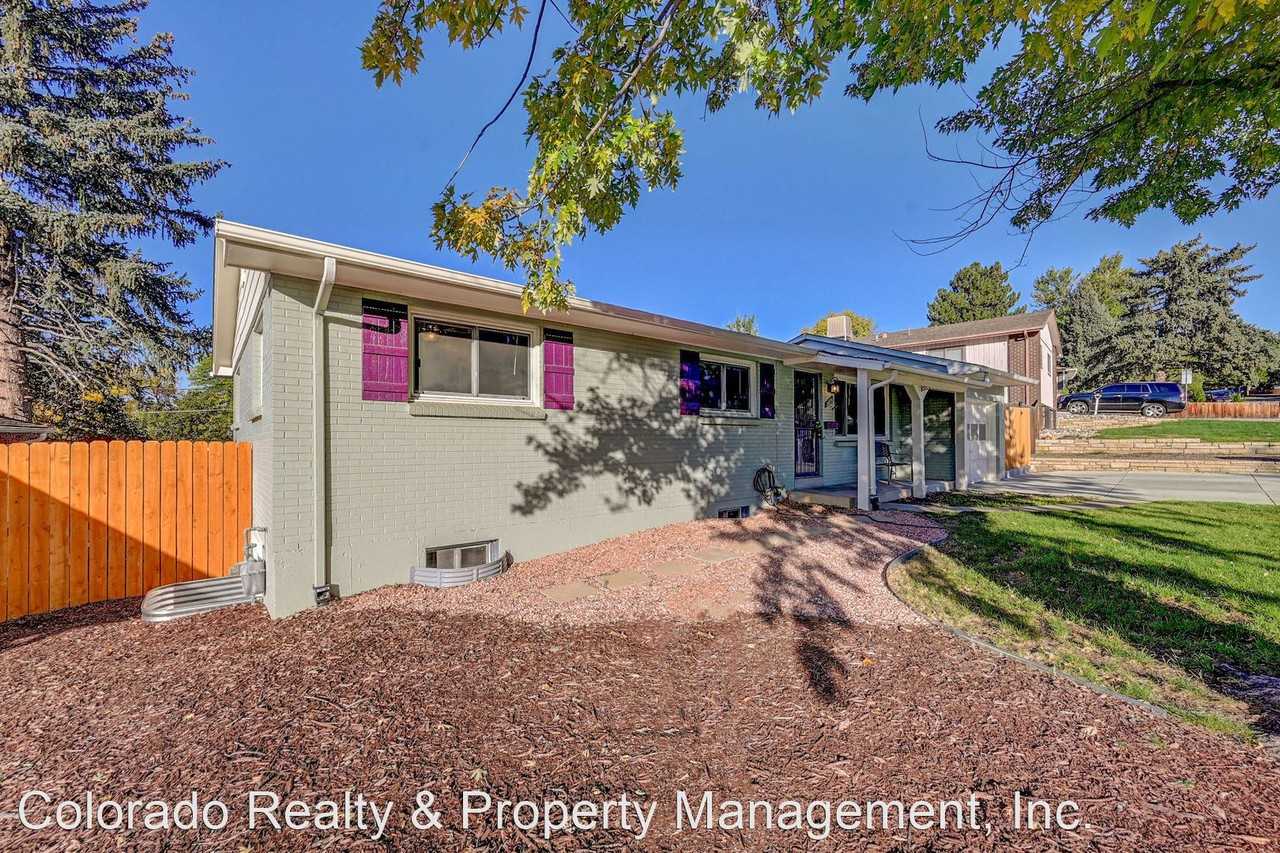 2871 S Golden Way - Photo 2 of 39