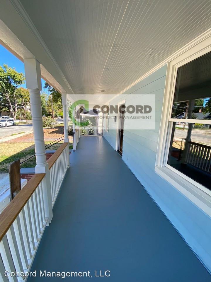 516 Park Ave - Photo 2 of 25