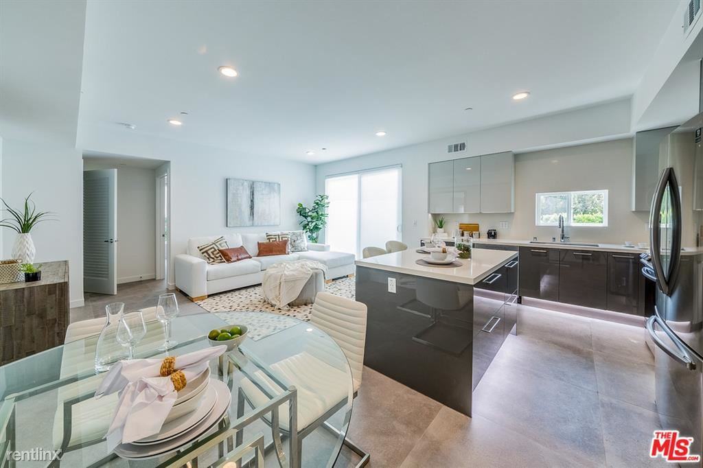 214 S Westmoreland Ave #3