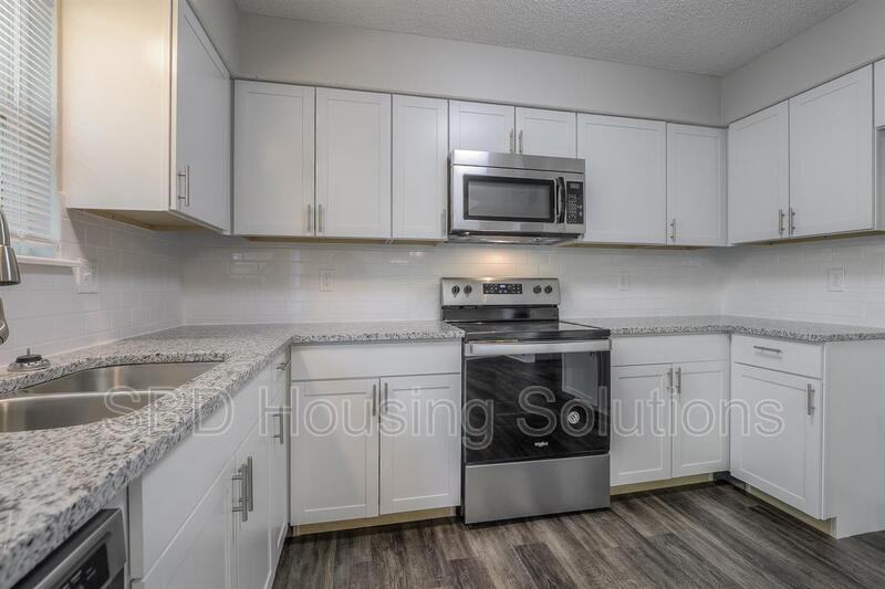 16104 Slater Ave - Photo 7 of 20