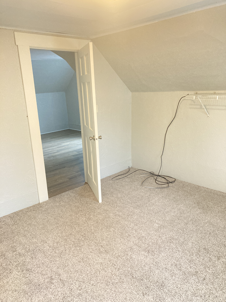 826 Arianna St NW - Photo 3 of 9