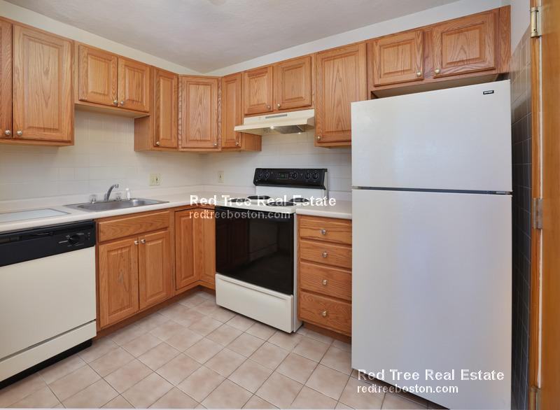 280 Grove St #10 - Photo 2 of 8