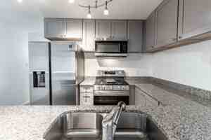 featured image of 1517 Meadowlark Ln Se