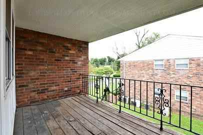 9124 Kenlock Dr - Photo 3 of 17