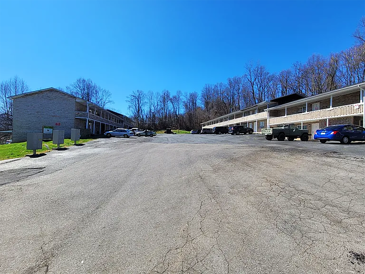 Timber Ridge Apartments - Photo 2 of 5