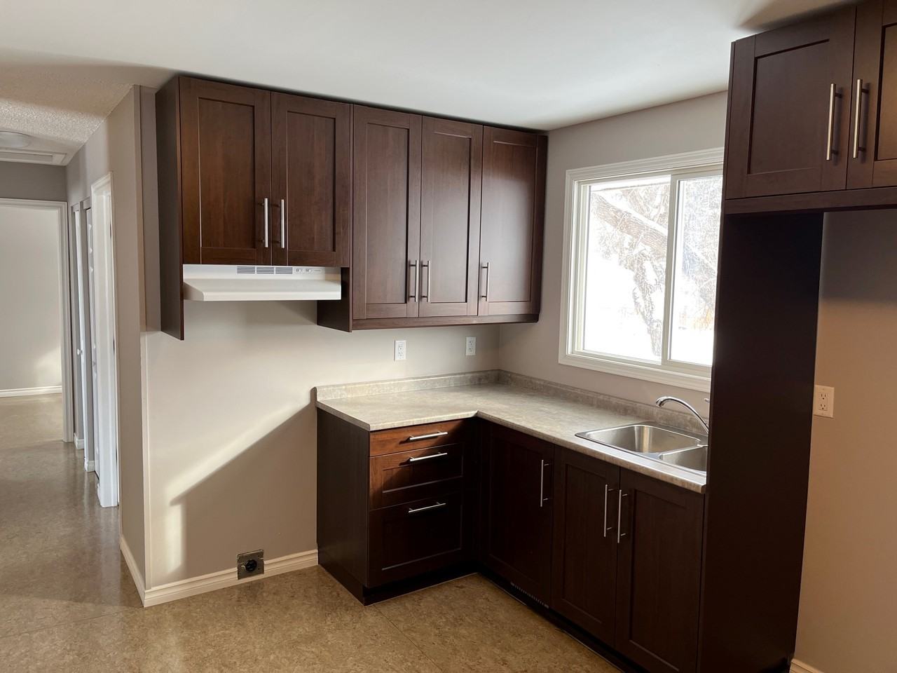 643 Dorothy Street - Photo 3 of 16