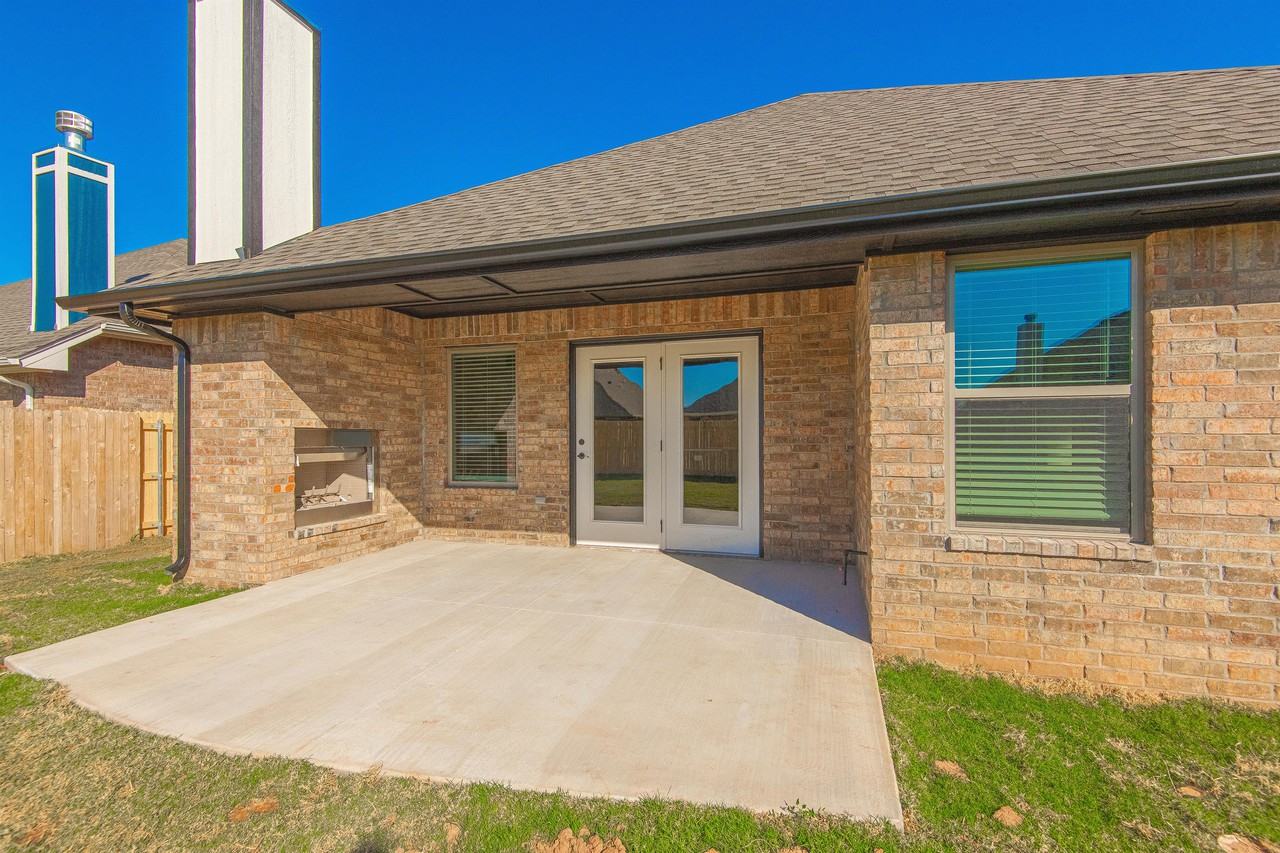 12101 Katie Ridge Rd #1 - Photo 5 of 31