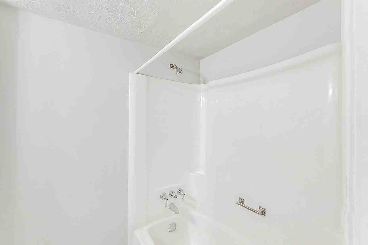 Rock Meadow Dr - Photo 4 of 15