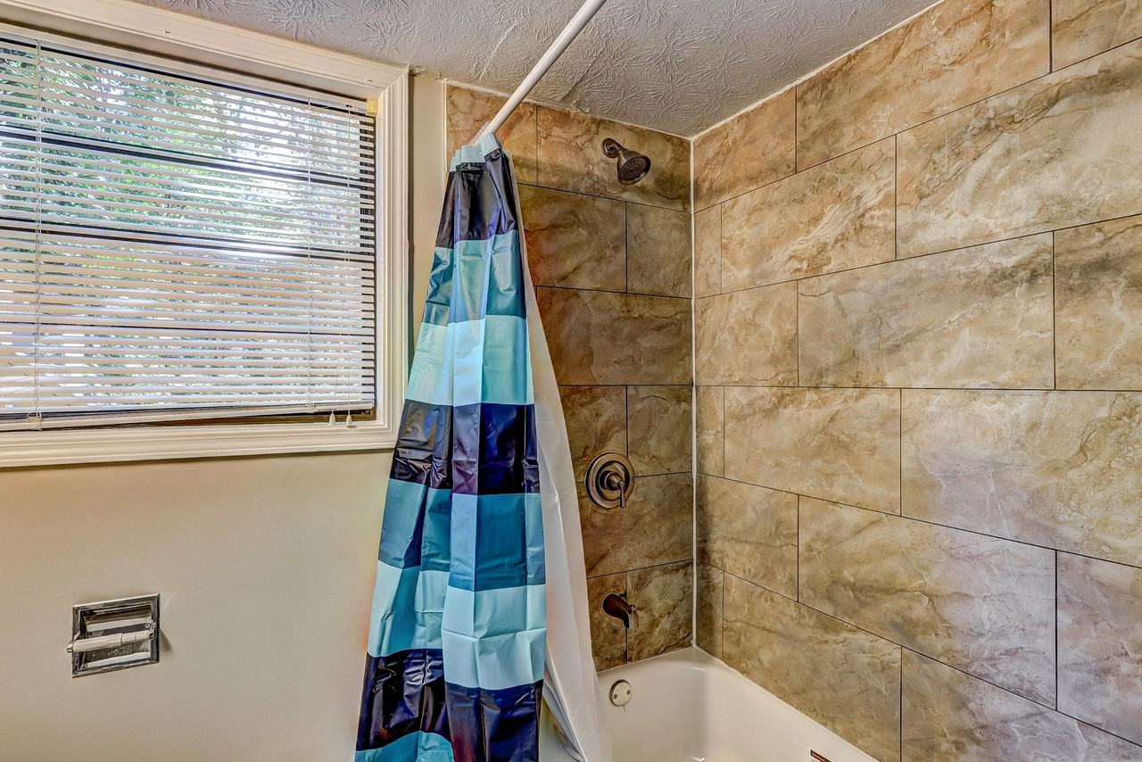 Pine Stream Ct - Photo 2 of 4