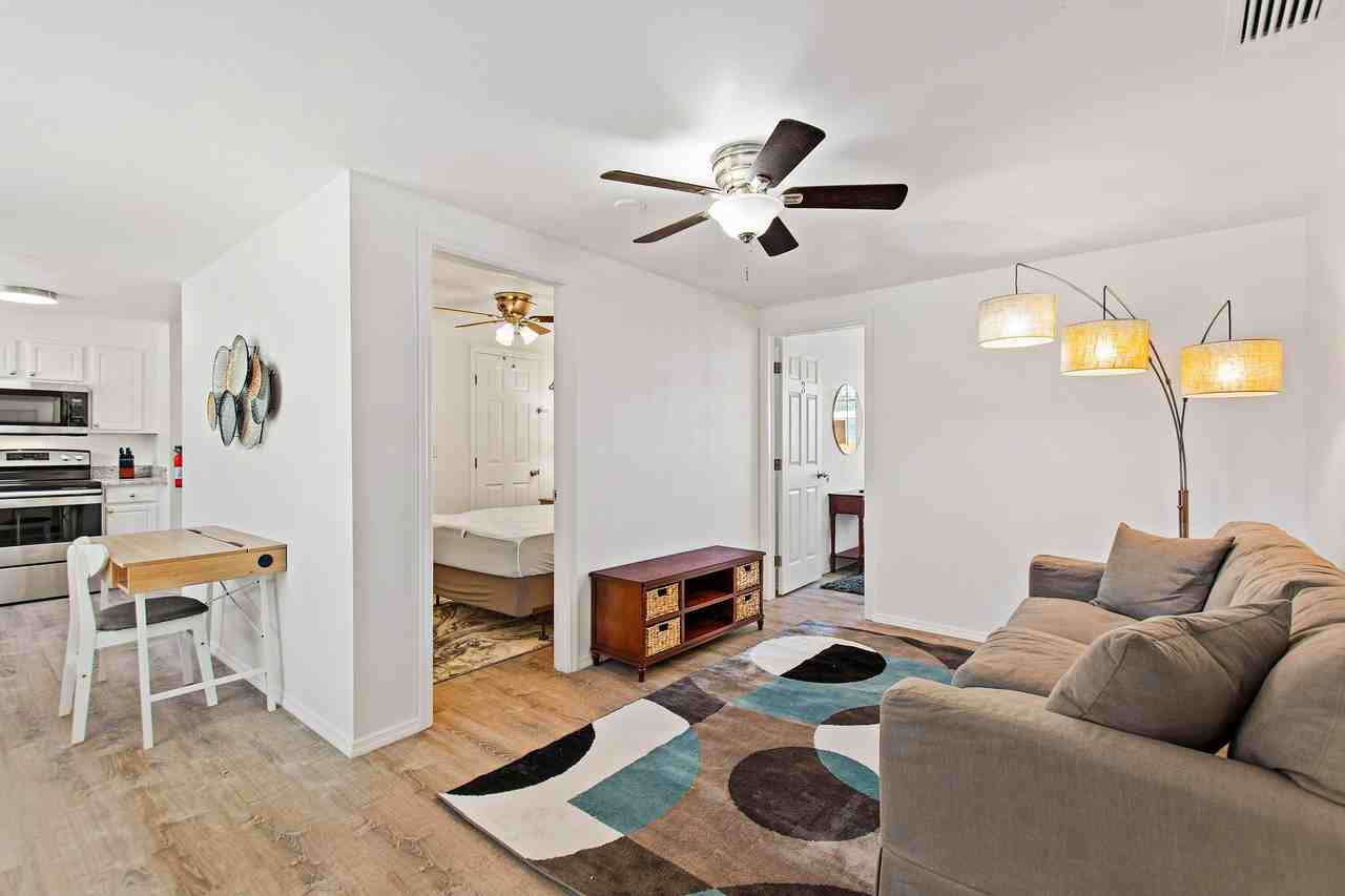 Groveland Ave - Photo 2 of 17