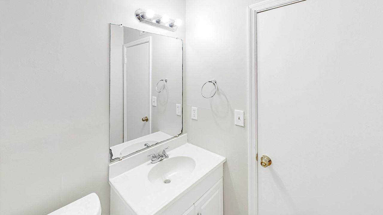 Bantry Ct - Photo 4 of 9