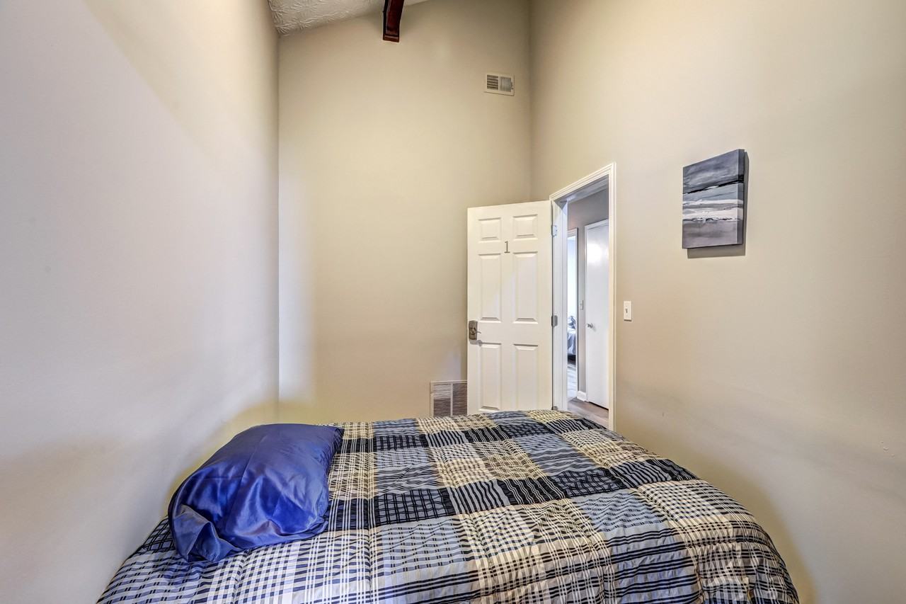 Raven Dr - Photo 7 of 9