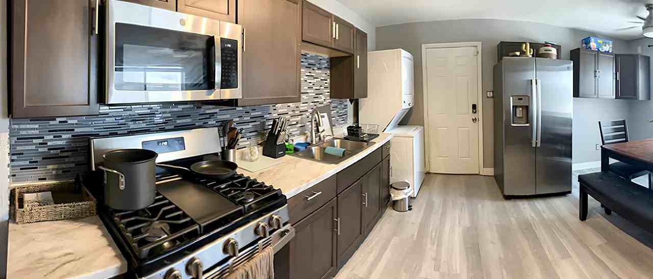 Holland Ave - Photo 6 of 21