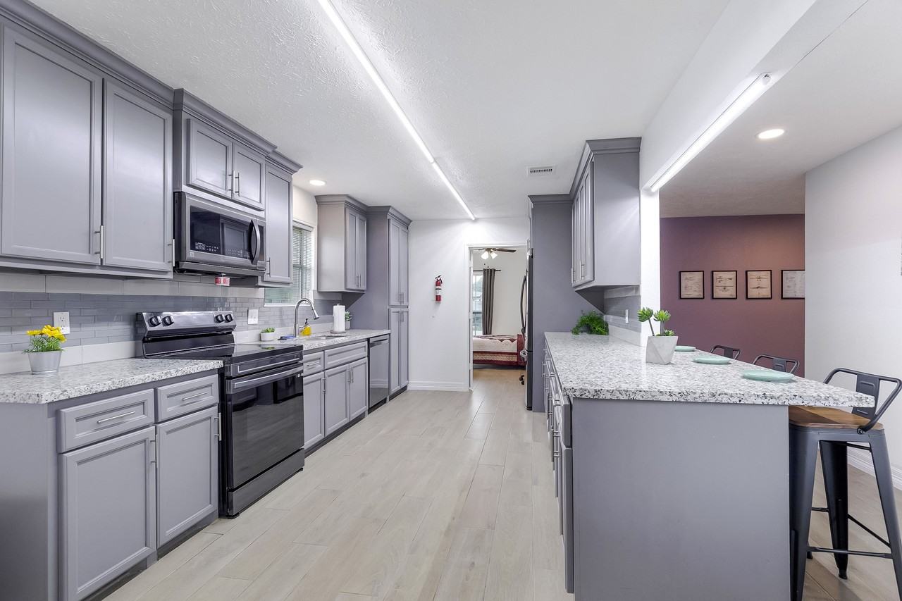 Coastway Ln - Photo 2 of 19