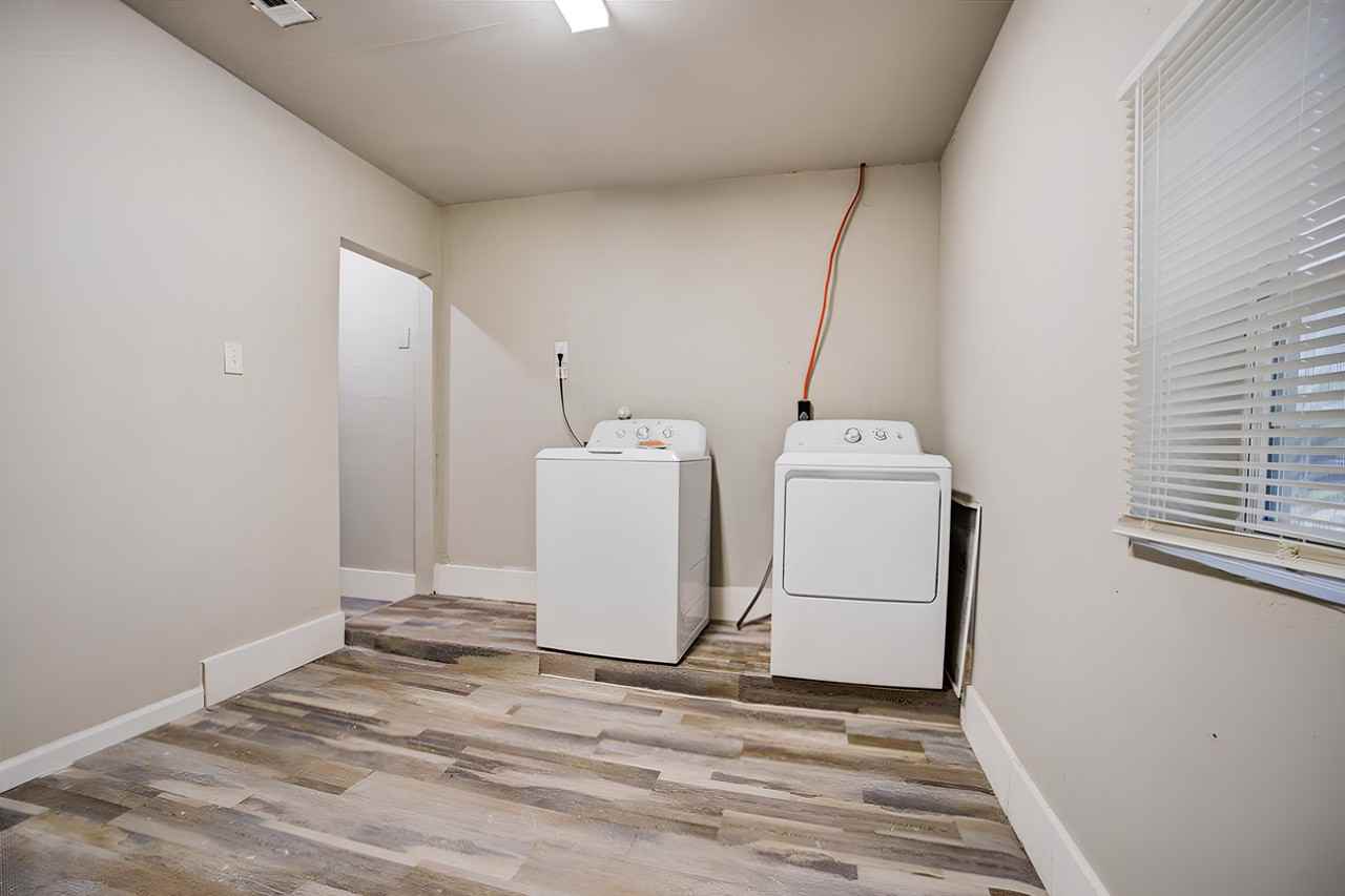 Southspring Dr - Photo 5 of 10