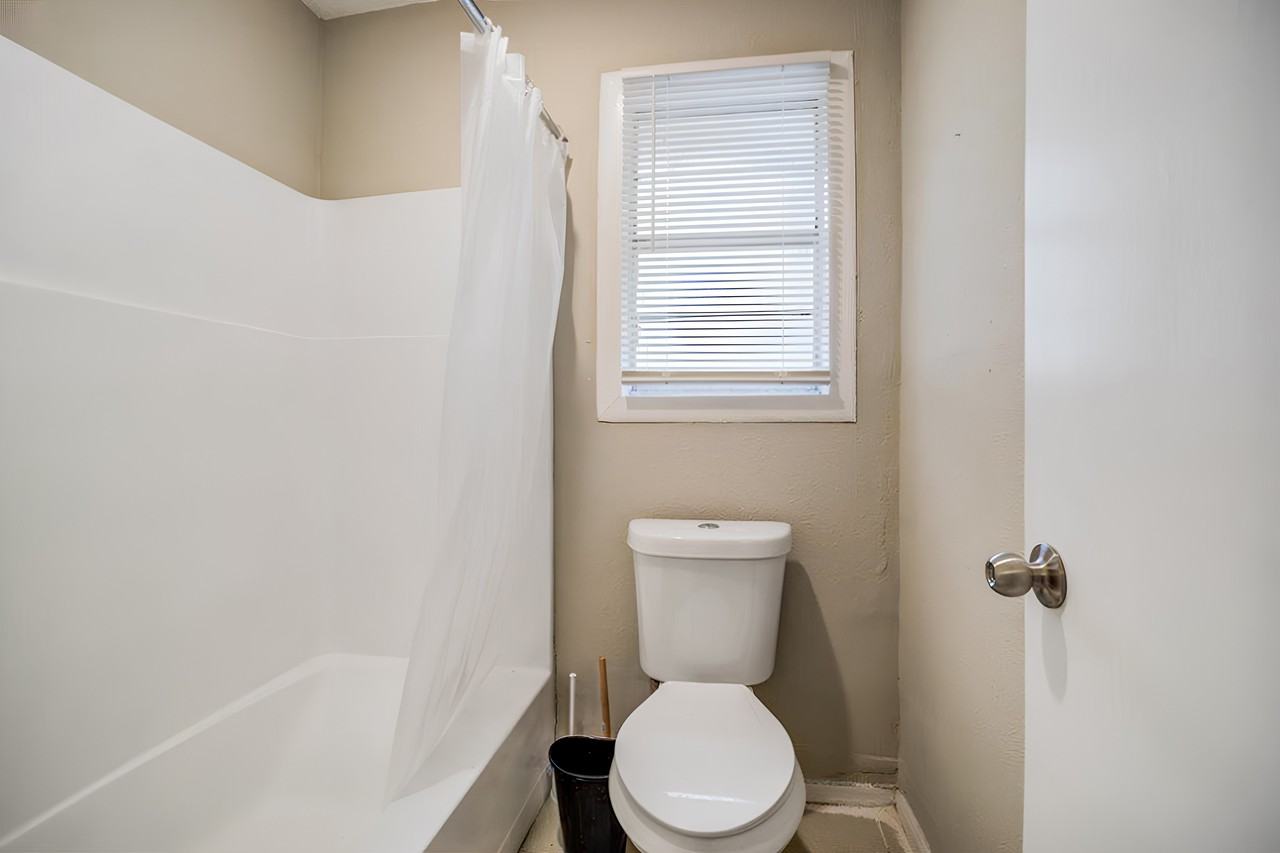 Southspring Dr - Photo 6 of 10