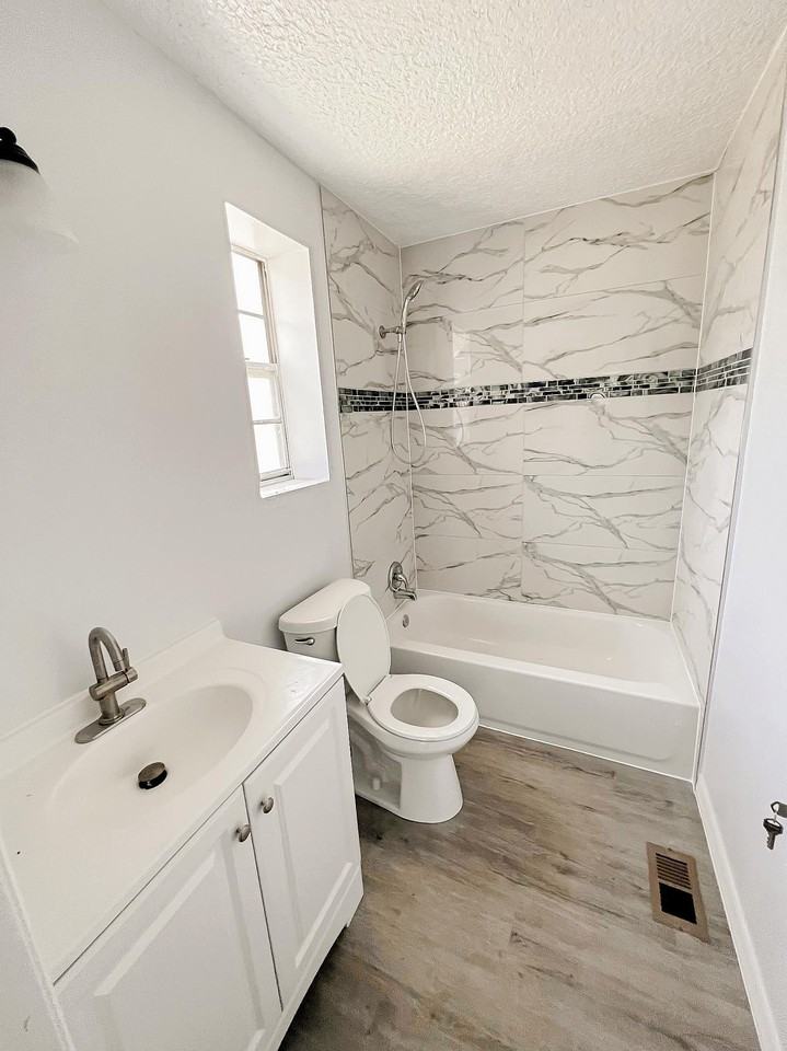 Carroll Dr - Photo 2 of 9