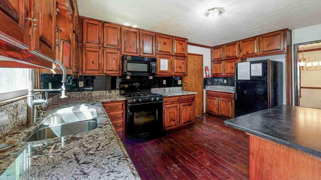 Helmer Rd - Photo 2 of 13